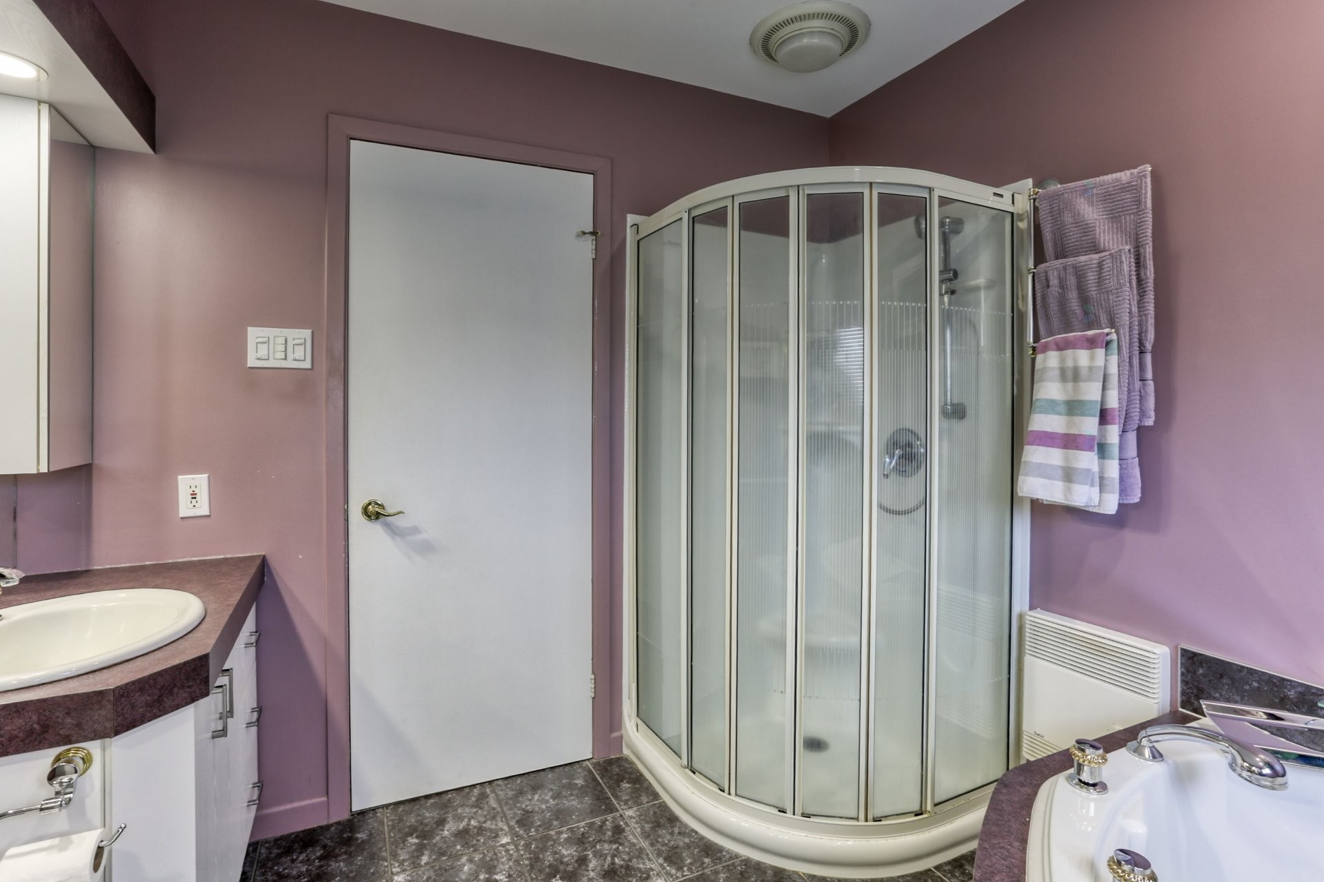 









3430


Rue de Lyon

,
Trois-Rivières,




QC
G8Y3L8

