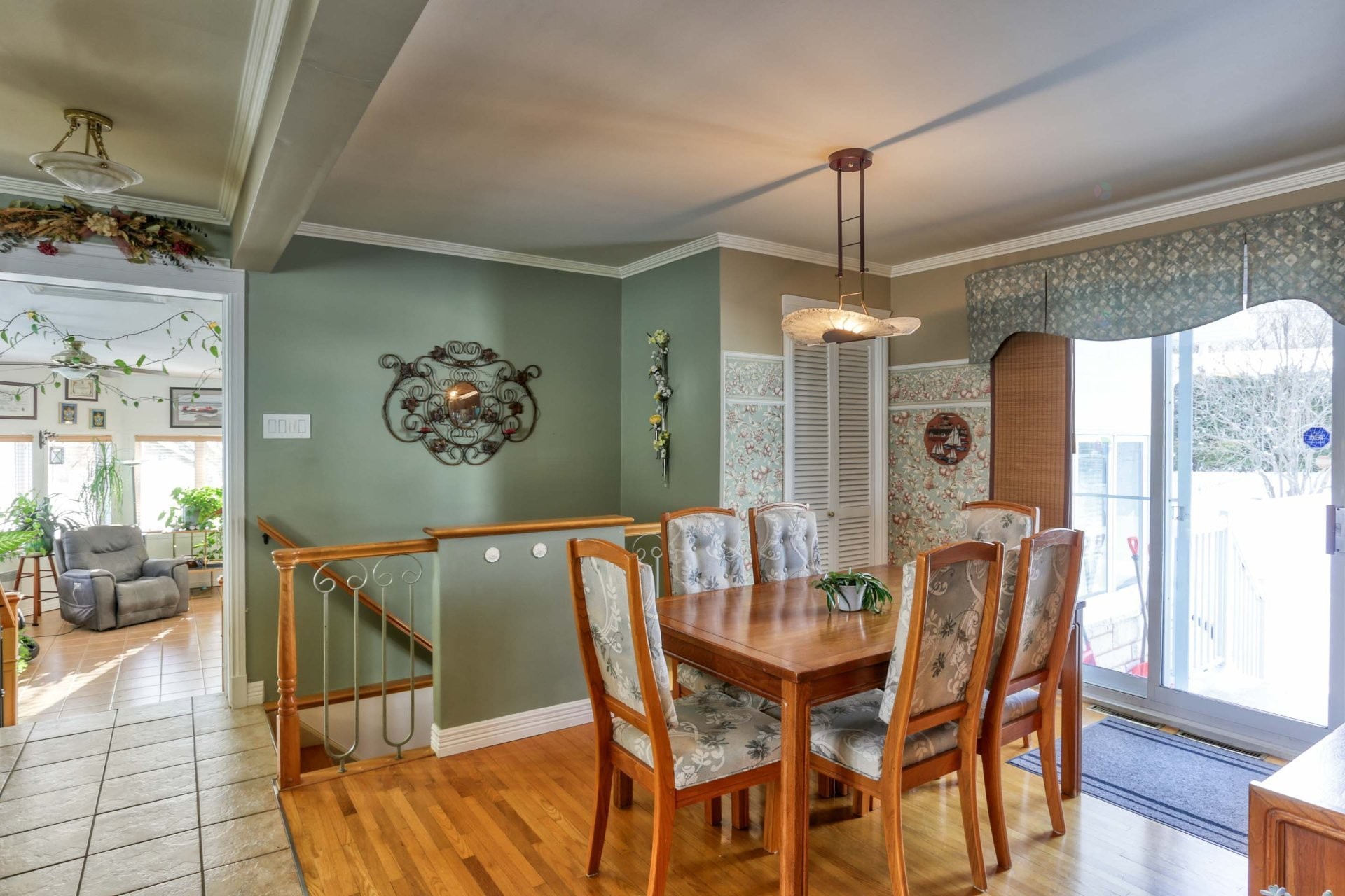 









3430


Rue de Lyon

,
Trois-Rivières,




QC
G8Y3L8

