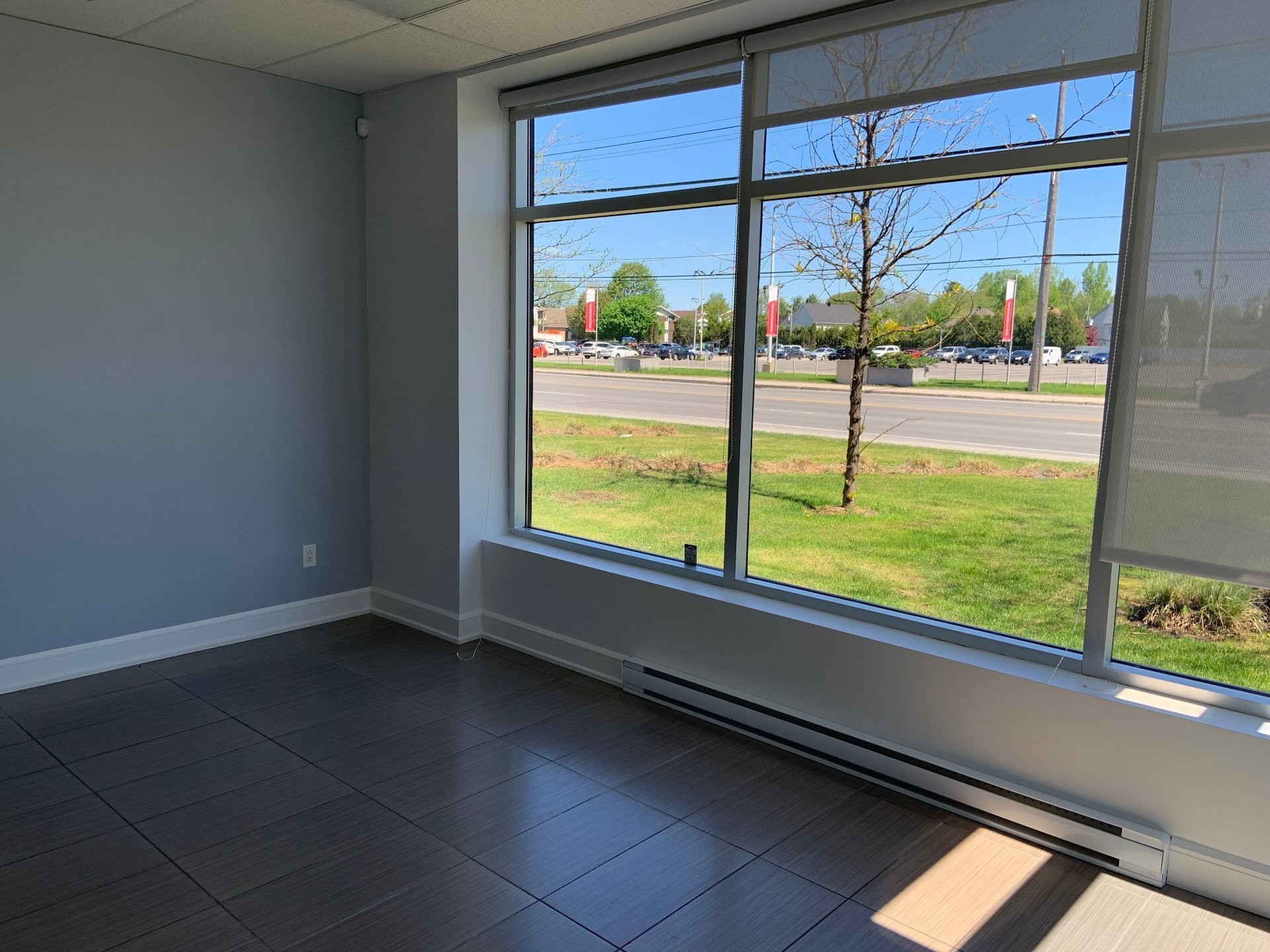 









681


Boul. du Curé-Labelle

, 101,
Blainville,




QC
J7C2J5

