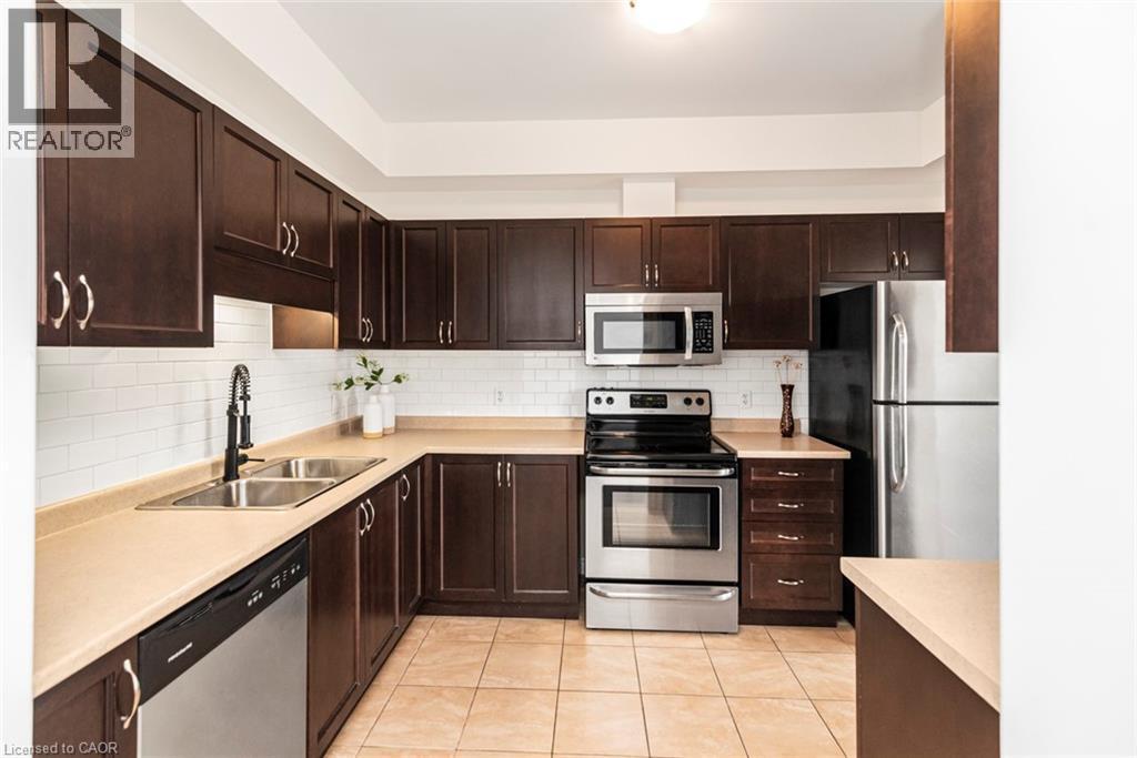 












45 SEABREEZE Crescent Unit# 22

,
Stoney Creek,




Ontario
L8E0G1

