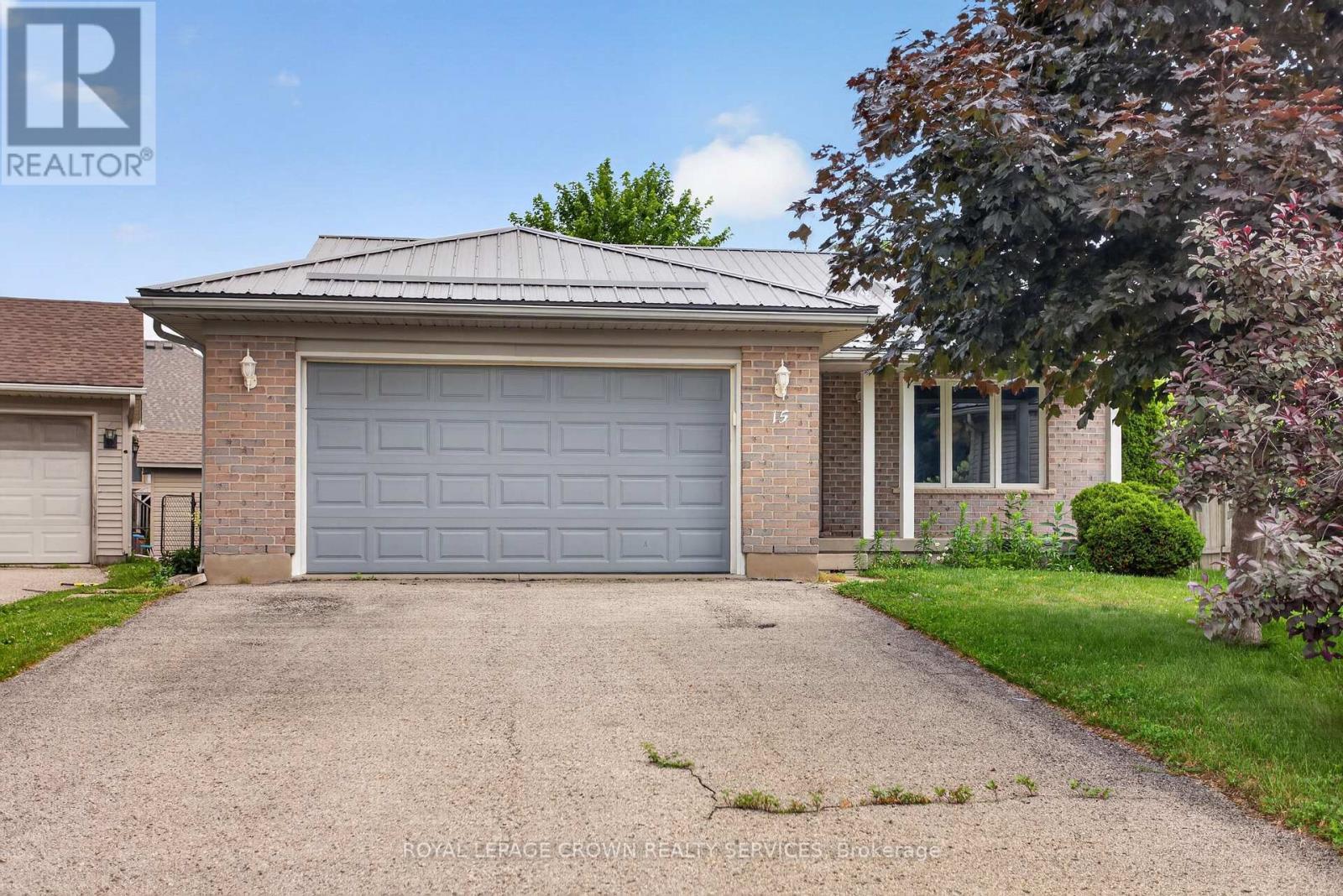 












15 ERIN COURT

,
Aylmer,




Ontario
N5H3G6

