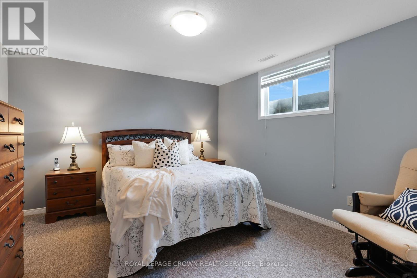 












15 ERIN COURT

,
Aylmer,




Ontario
N5H3G6

