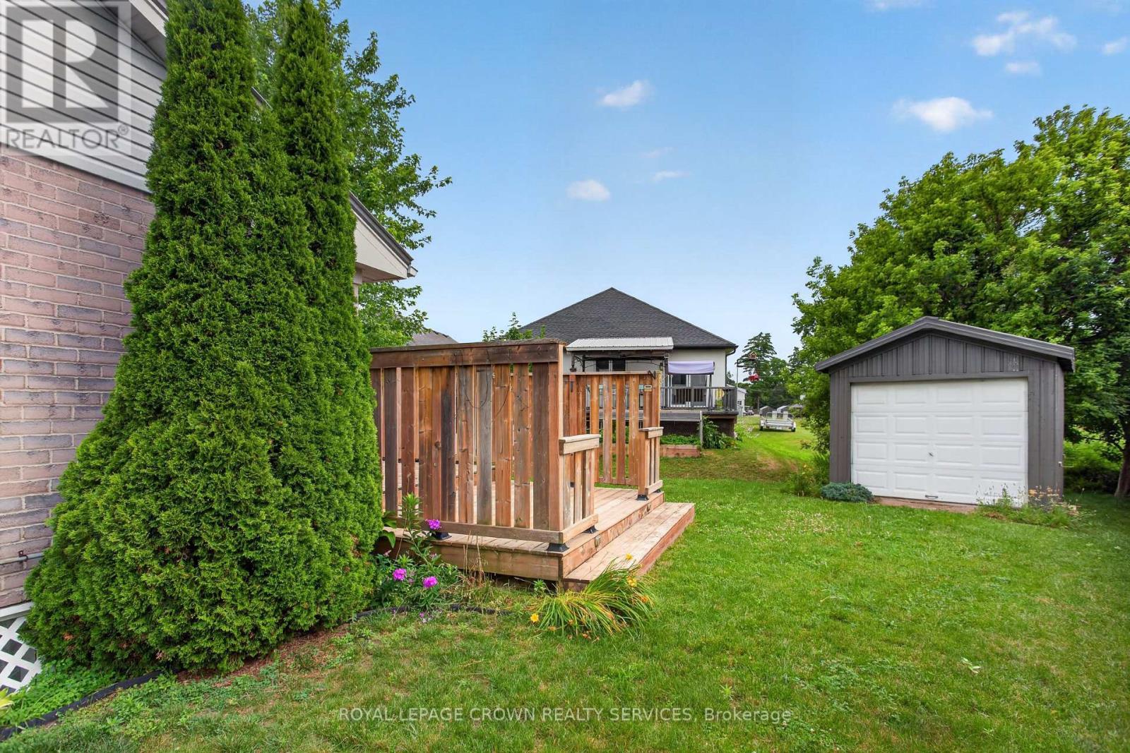 












15 ERIN COURT

,
Aylmer,




Ontario
N5H3G6

