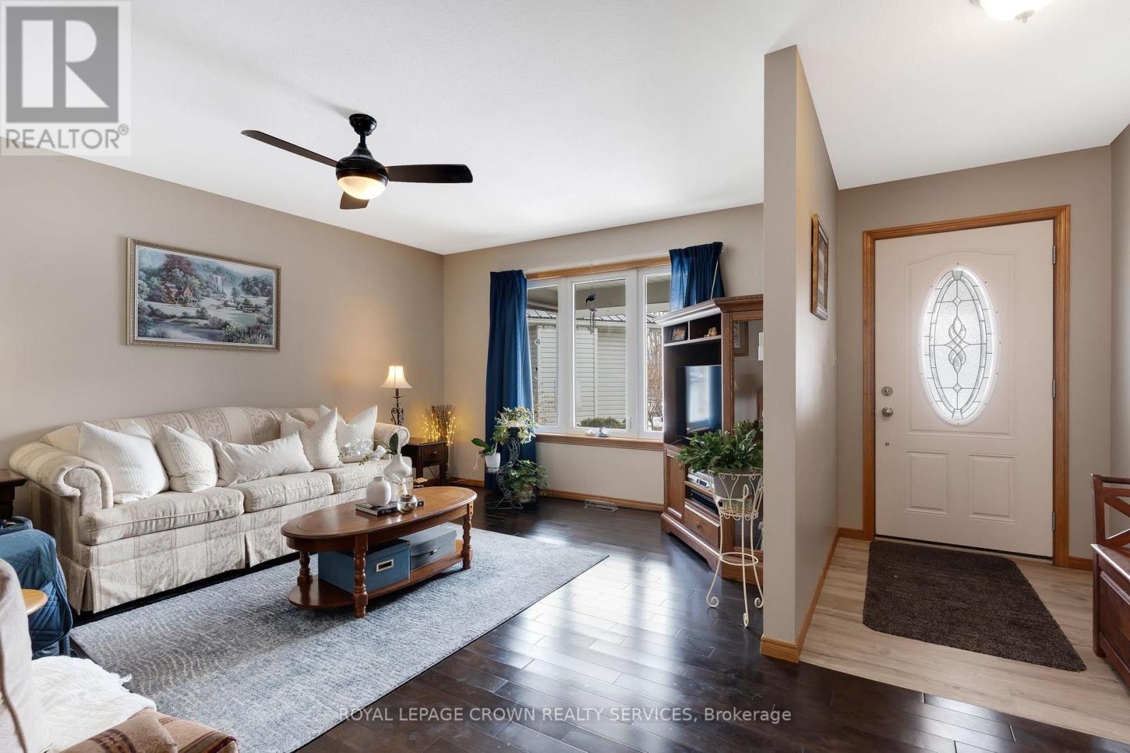












15 ERIN COURT

,
Aylmer,




Ontario
N5H3G6

