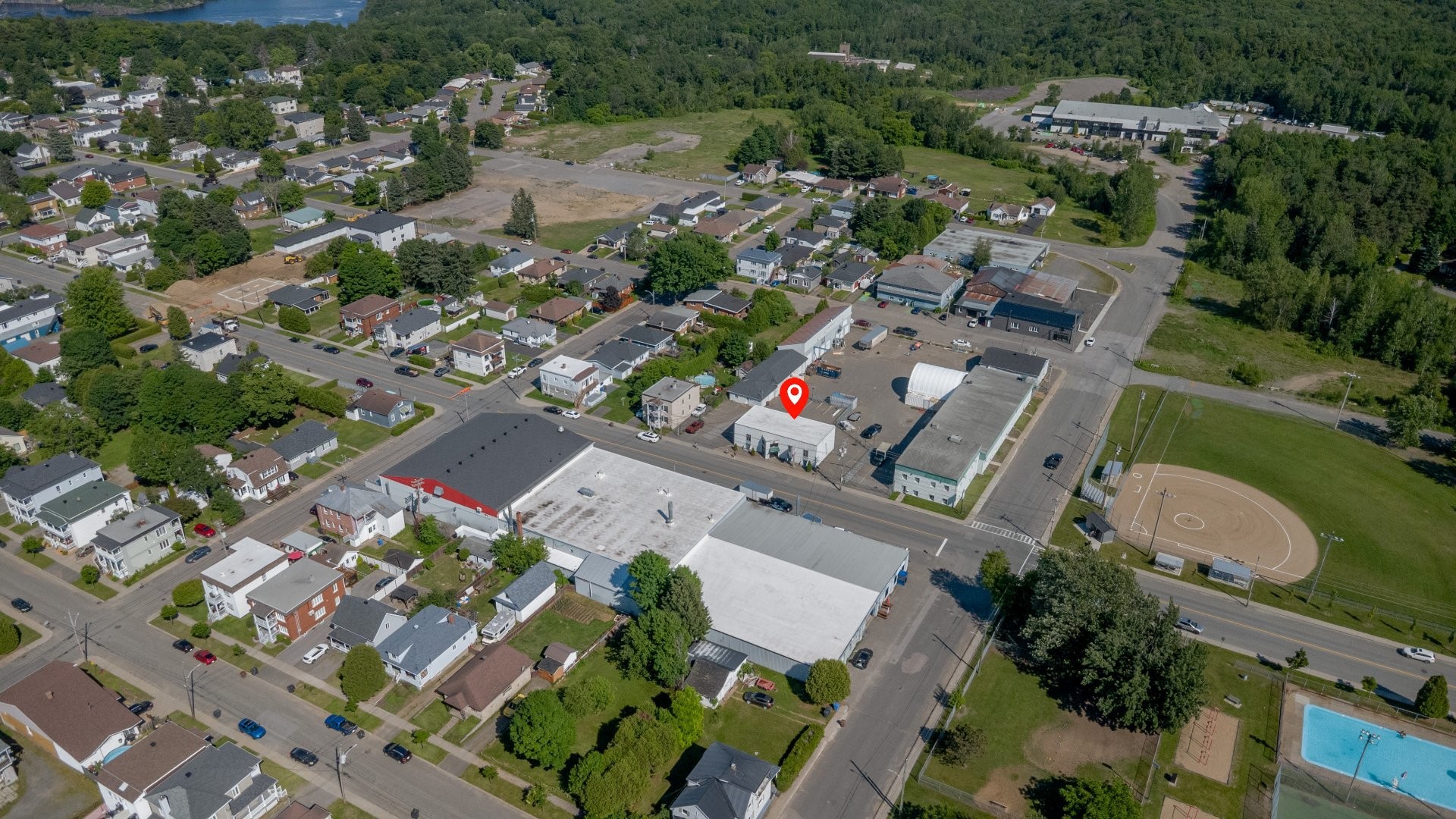 









1171


3e Avenue

,
Shawinigan,




QC
G9T2W1

