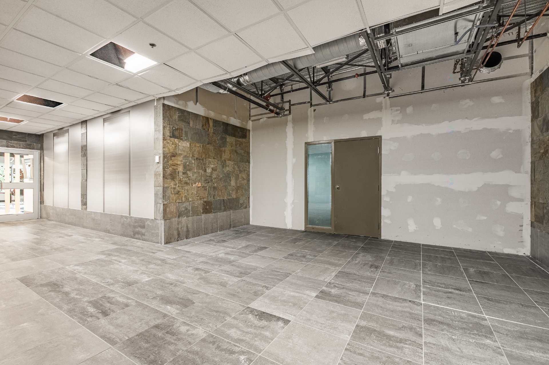 









1041


Boul. des Laurentides

, 204,
Laval (Pont-Viau),




QC
H7G2W2

