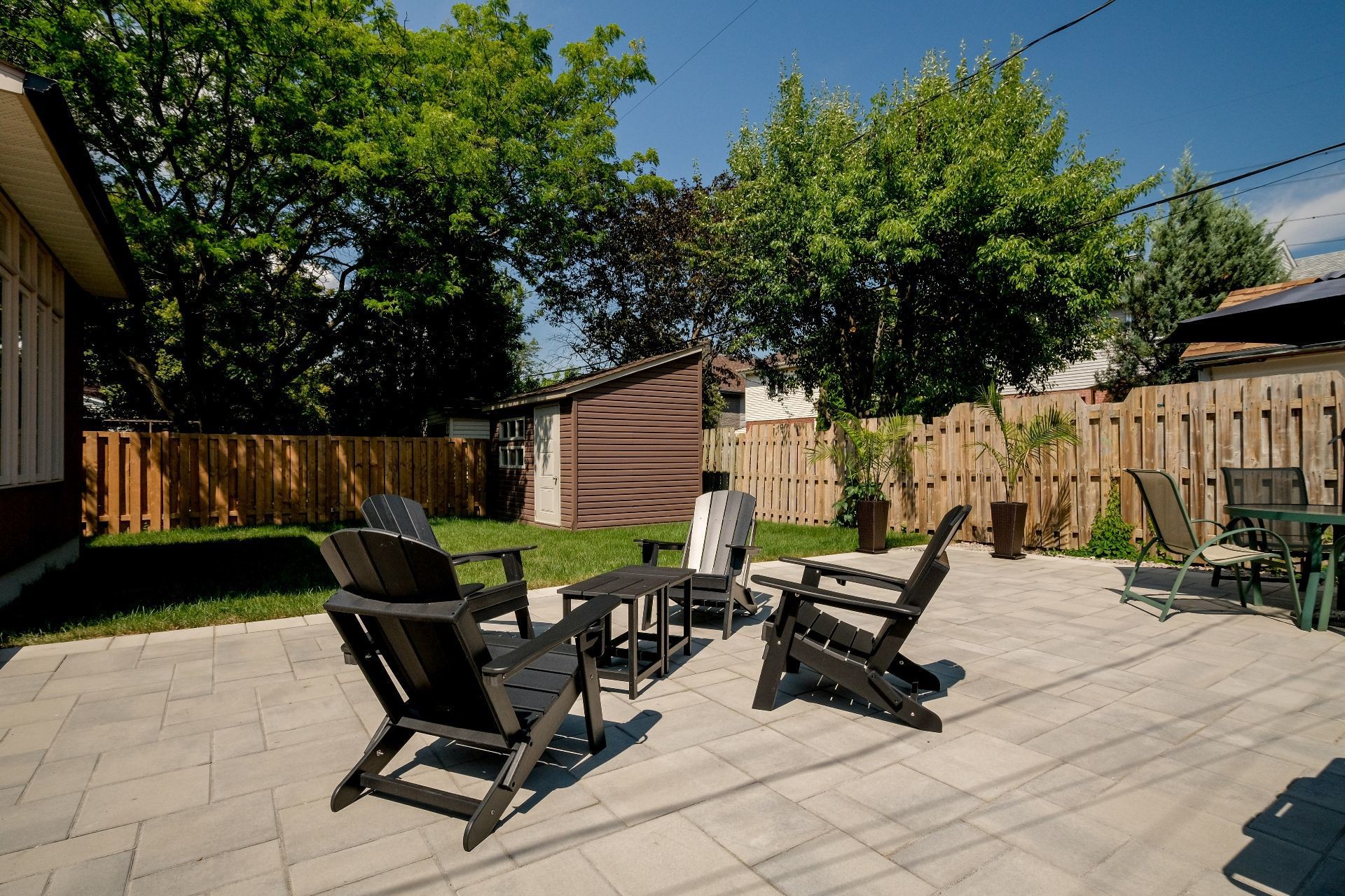 









1665


Rue Tahiti

,
Brossard,




QC
J4W3J5

