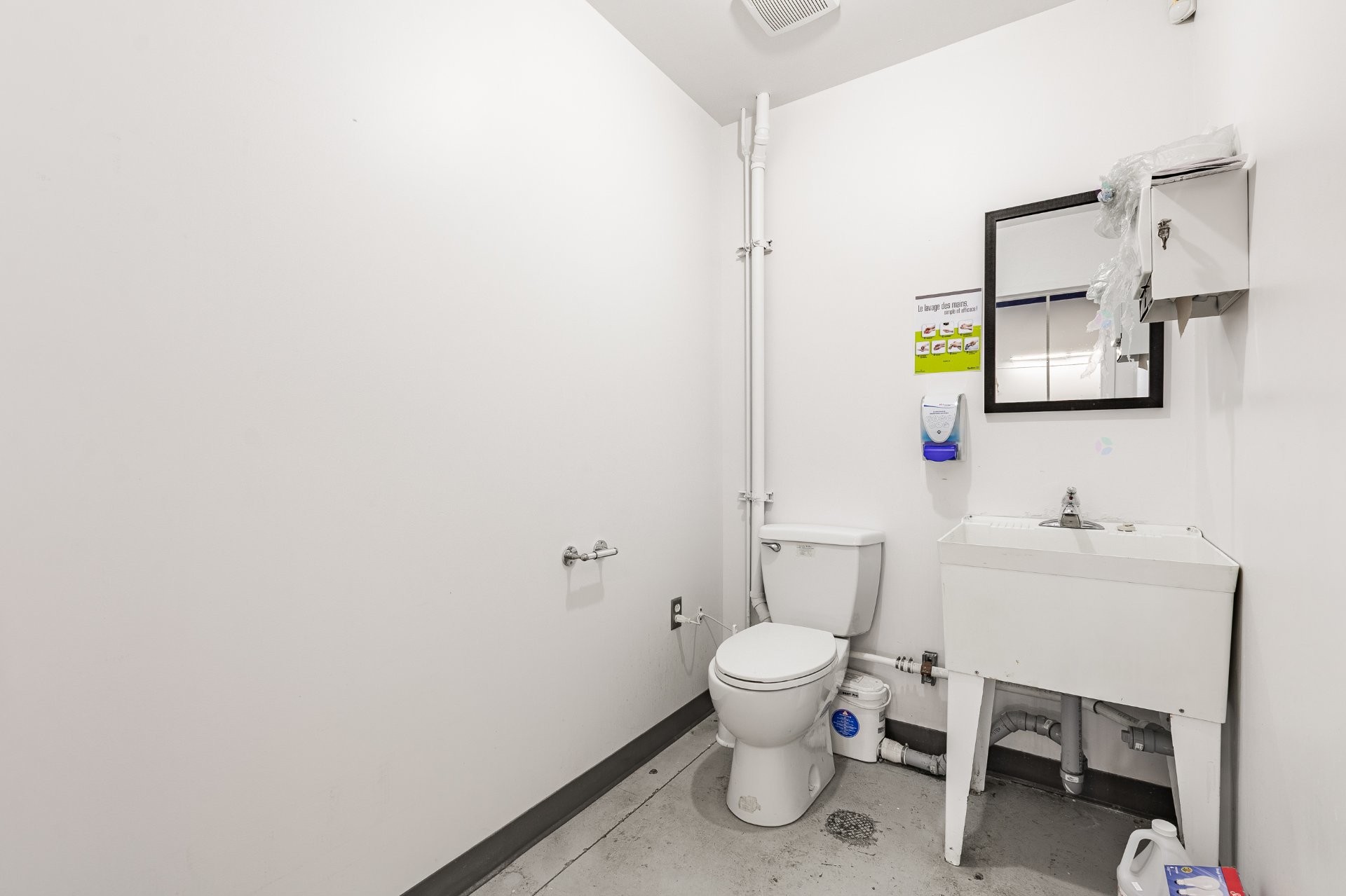 









1037


Boul. des Laurentides

,
Laval (Pont-Viau),




QC
H7G2W2

