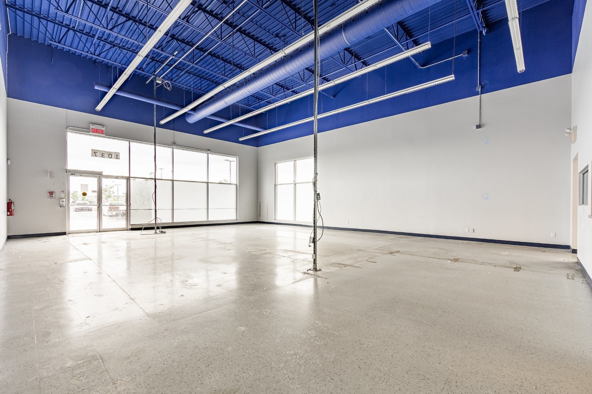 









1037


Boul. des Laurentides

,
Laval (Pont-Viau),




QC
H7G2W2

