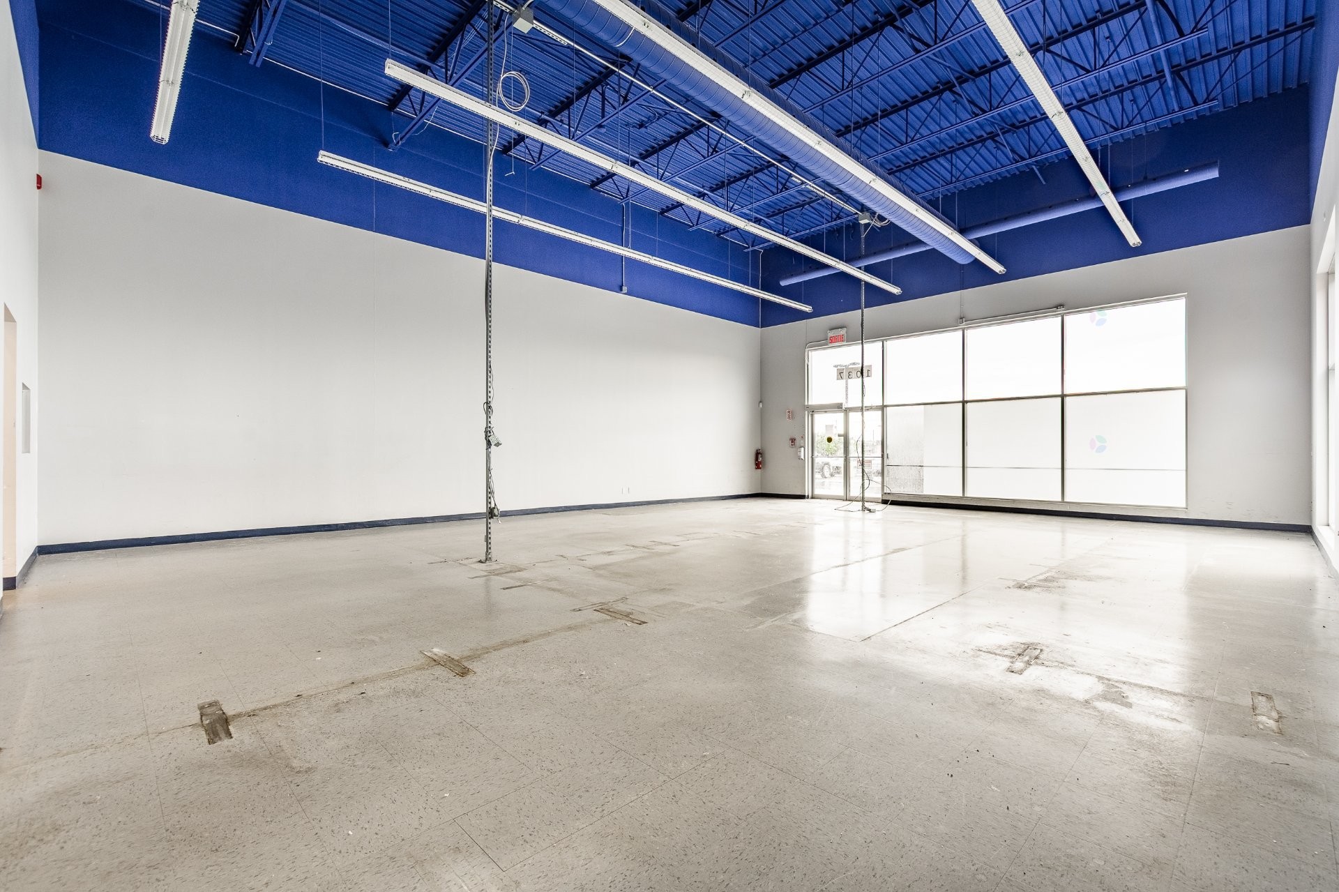 









1037


Boul. des Laurentides

,
Laval (Pont-Viau),




QC
H7G2W2

