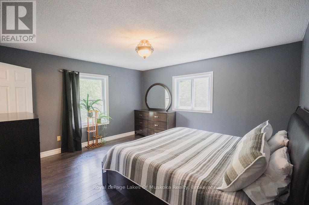 












12 MURRAY STREET

,
Sundridge,




Ontario
P0A1Z0

