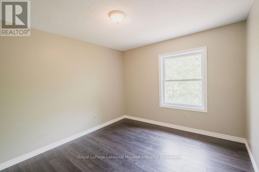 












12 MURRAY STREET

,
Sundridge,




Ontario
P0A1Z0


