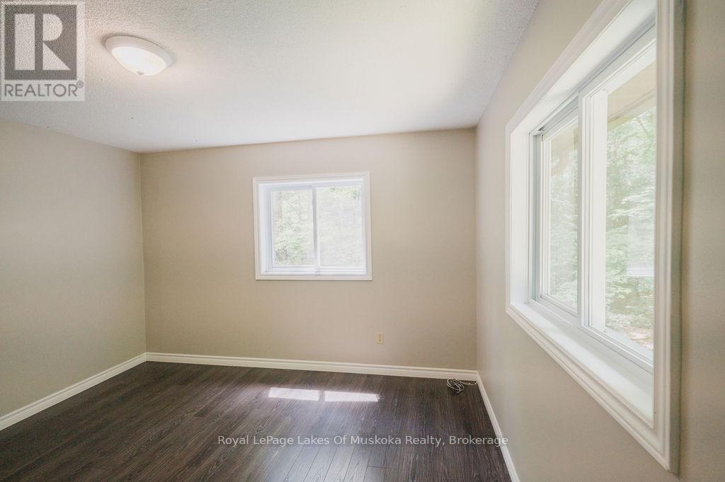 












12 MURRAY STREET

,
Sundridge,




Ontario
P0A1Z0


