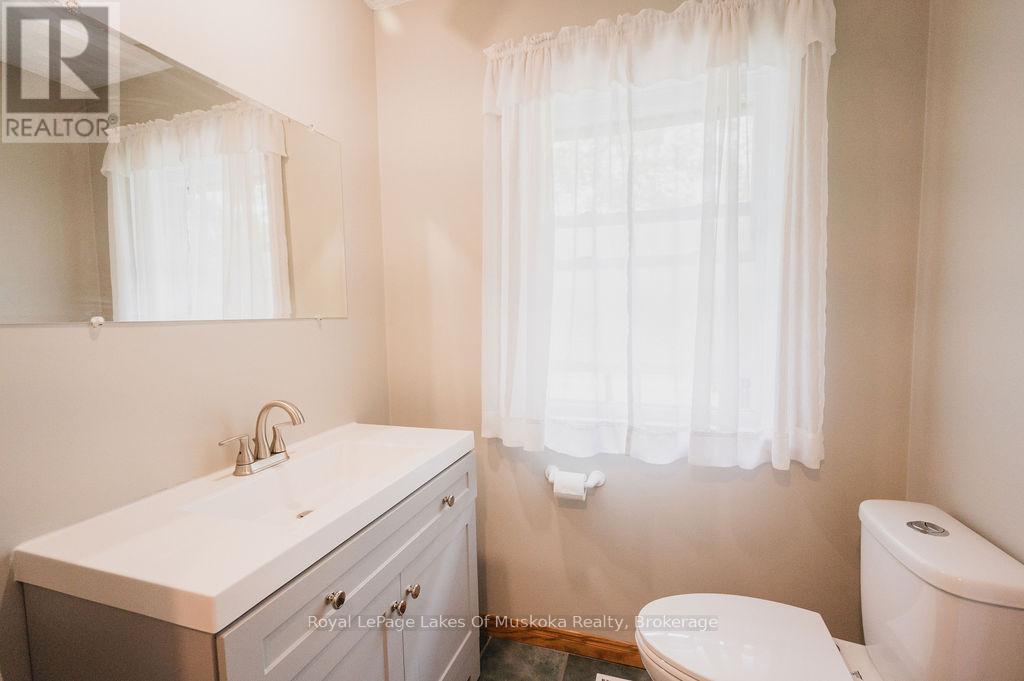 












12 MURRAY STREET

,
Sundridge,




Ontario
P0A1Z0

