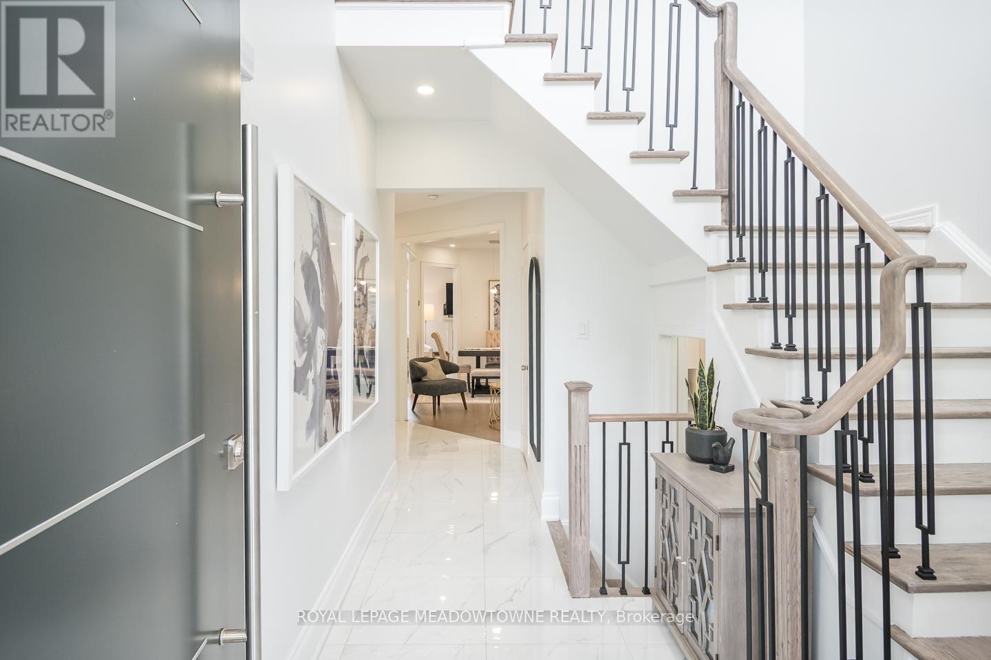 












1297 ROPER DRIVE

,
Milton,




Ontario
L9T6E5

