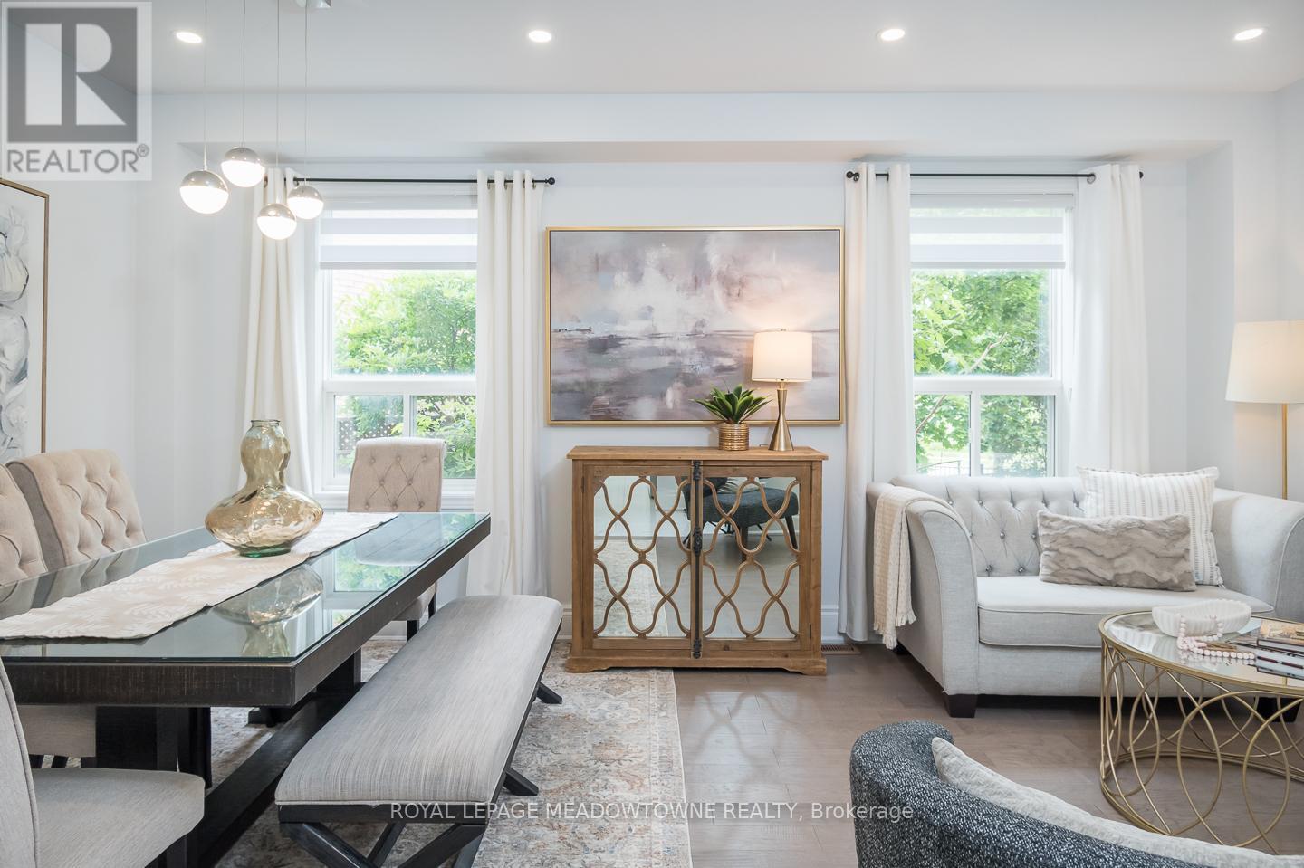 












1297 ROPER DRIVE

,
Milton,




Ontario
L9T6E5

