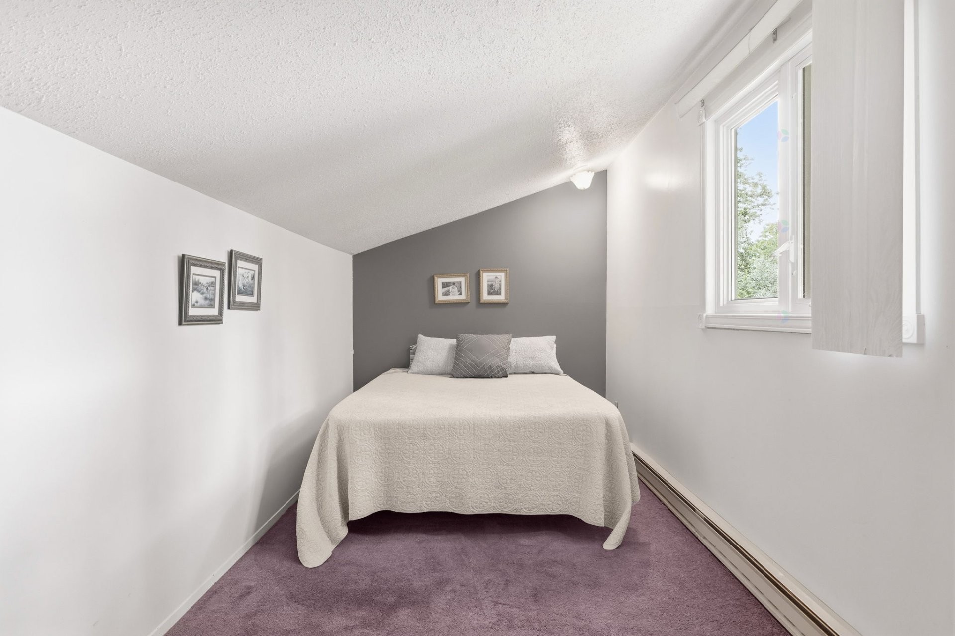 









46


Ch. de la Pépinière

,
Val-des-Monts,




QC
J8N5C4

