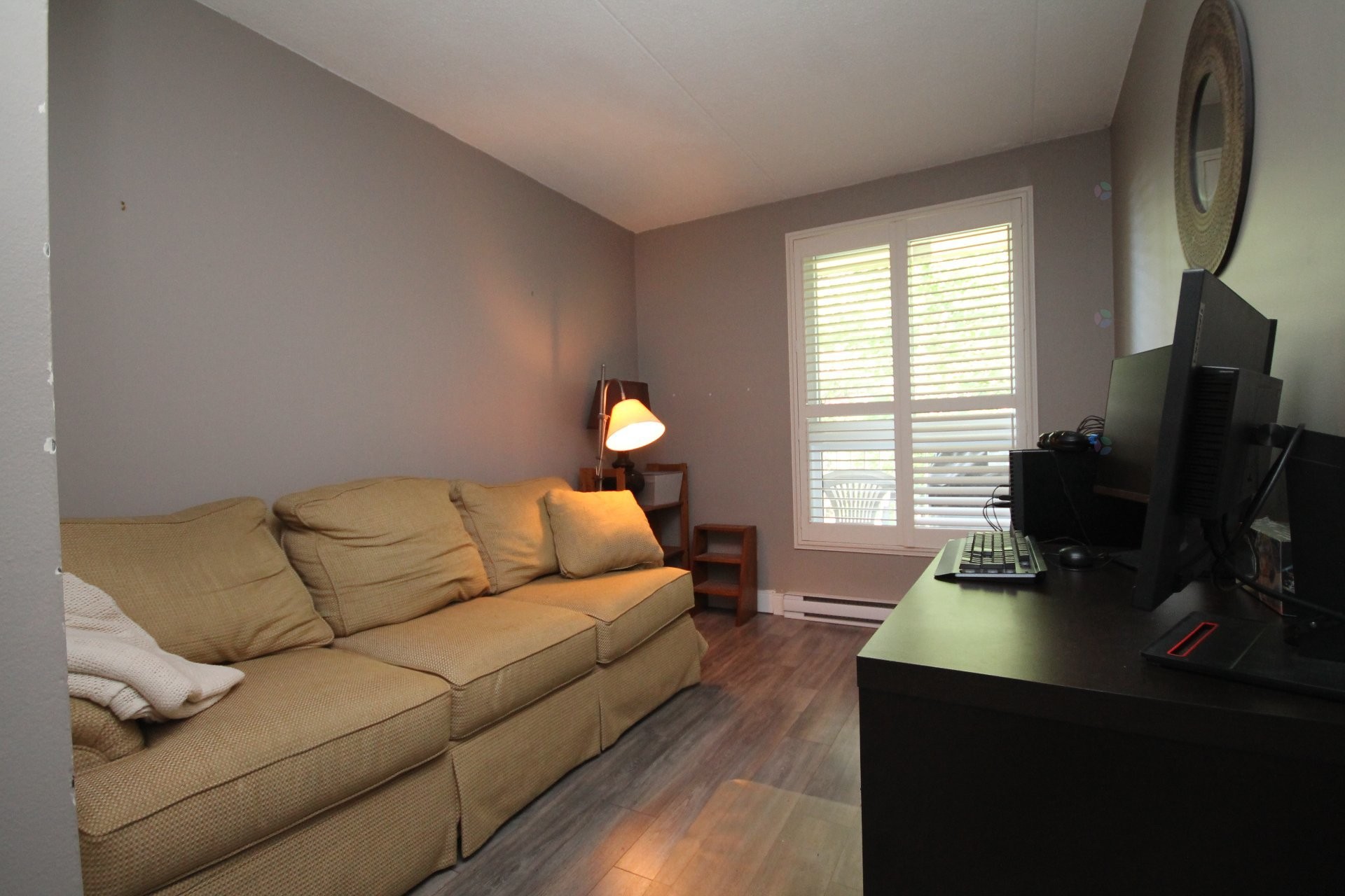









90


Crois. Elgin

, 202,
Beaconsfield,




QC
H9W5Z7

