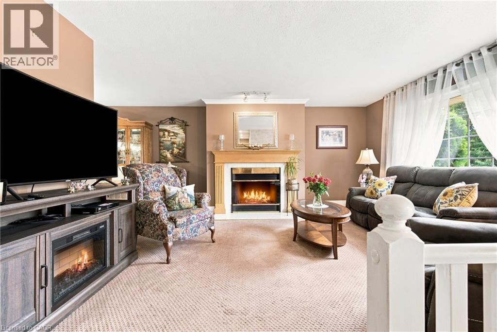 












7332 CANBOROUGH Road

,
Dunnville,




Ontario
N1A2W1

