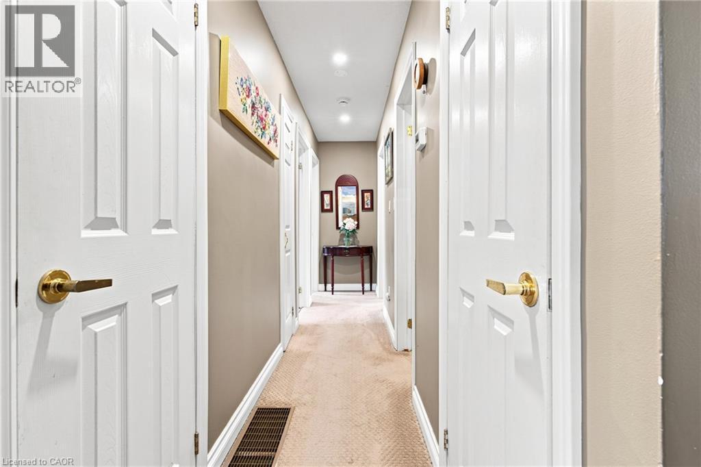 












7332 CANBOROUGH Road

,
Dunnville,




Ontario
N1A2W1

