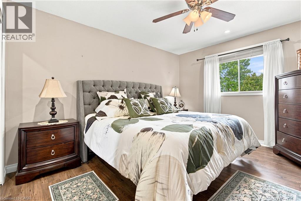 












7332 CANBOROUGH Road

,
Dunnville,




Ontario
N1A2W1

