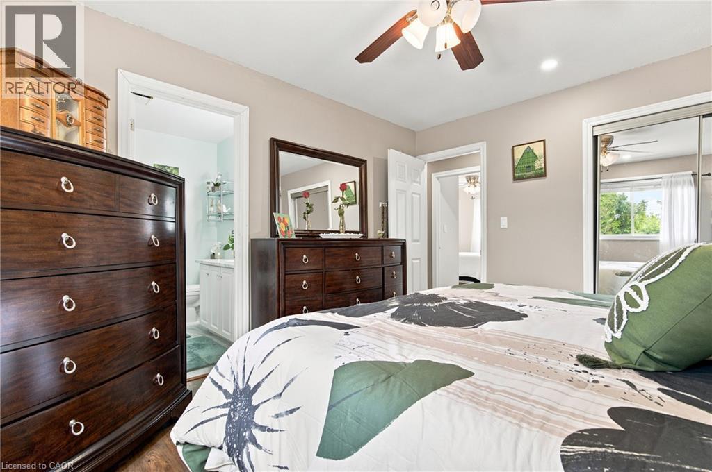












7332 CANBOROUGH Road

,
Dunnville,




Ontario
N1A2W1

