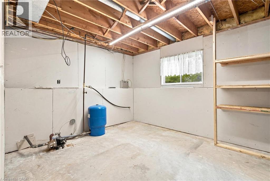 












7332 CANBOROUGH Road

,
Dunnville,




Ontario
N1A2W1

