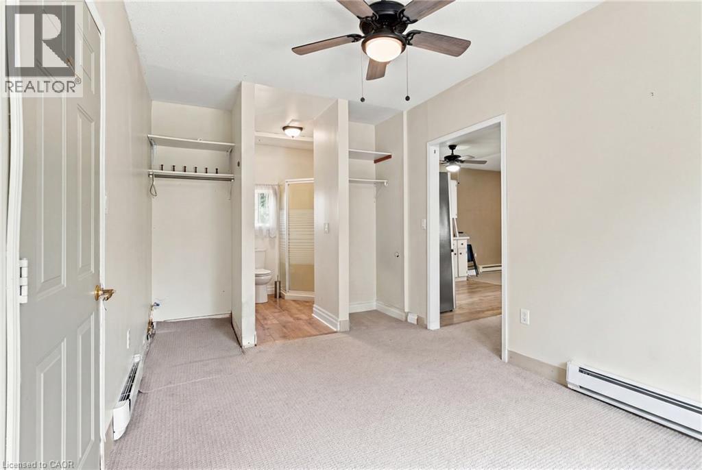 












7332 CANBOROUGH Road

,
Dunnville,




Ontario
N1A2W1

