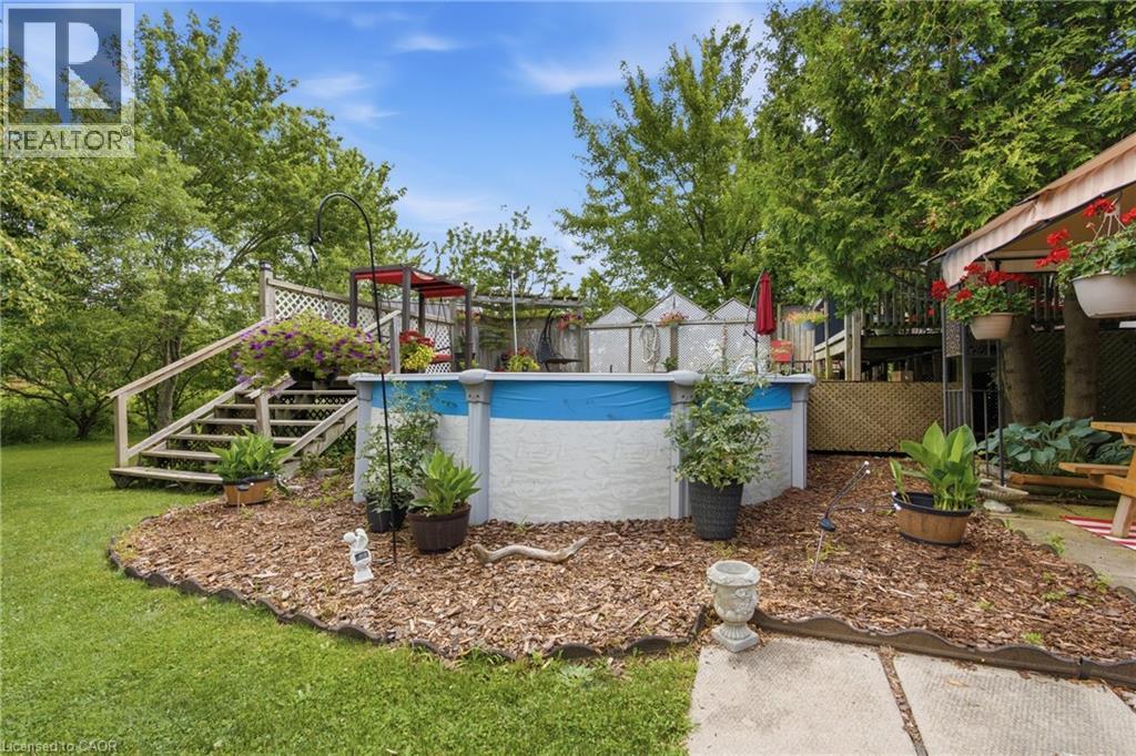












7332 CANBOROUGH Road

,
Dunnville,




Ontario
N1A2W1

