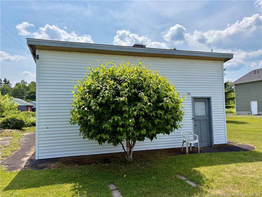 









464


Chaleur

,
Charlo,




NB
E8E 2G4


