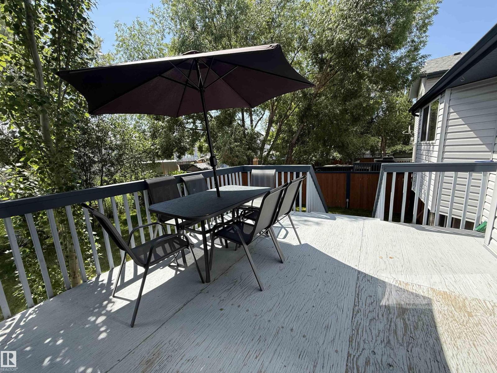 












25 Heatherglen CR

,
Spruce Grove,




Alberta
T7X3X4

