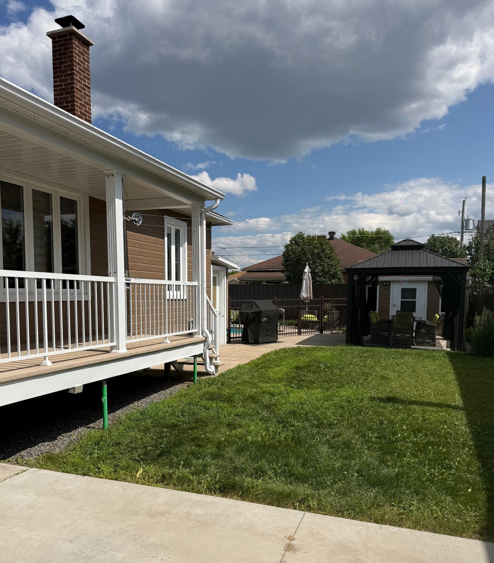 









175


121e Rue

,
Shawinigan,




QC
G9P3L3

