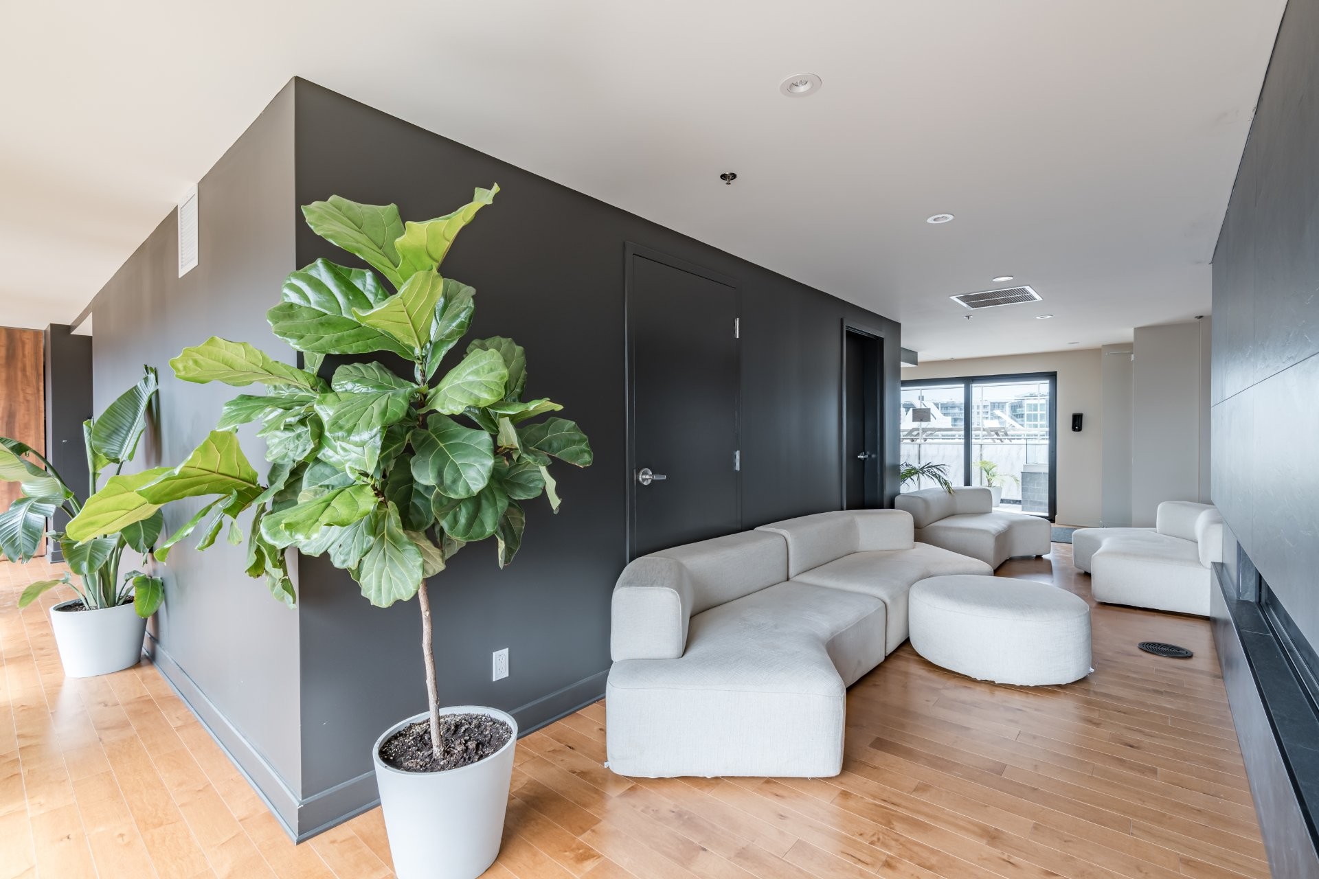 









185


Rue du Séminaire

, 305,
Montréal (Le Sud-Ouest),




QC
H3C2A3

