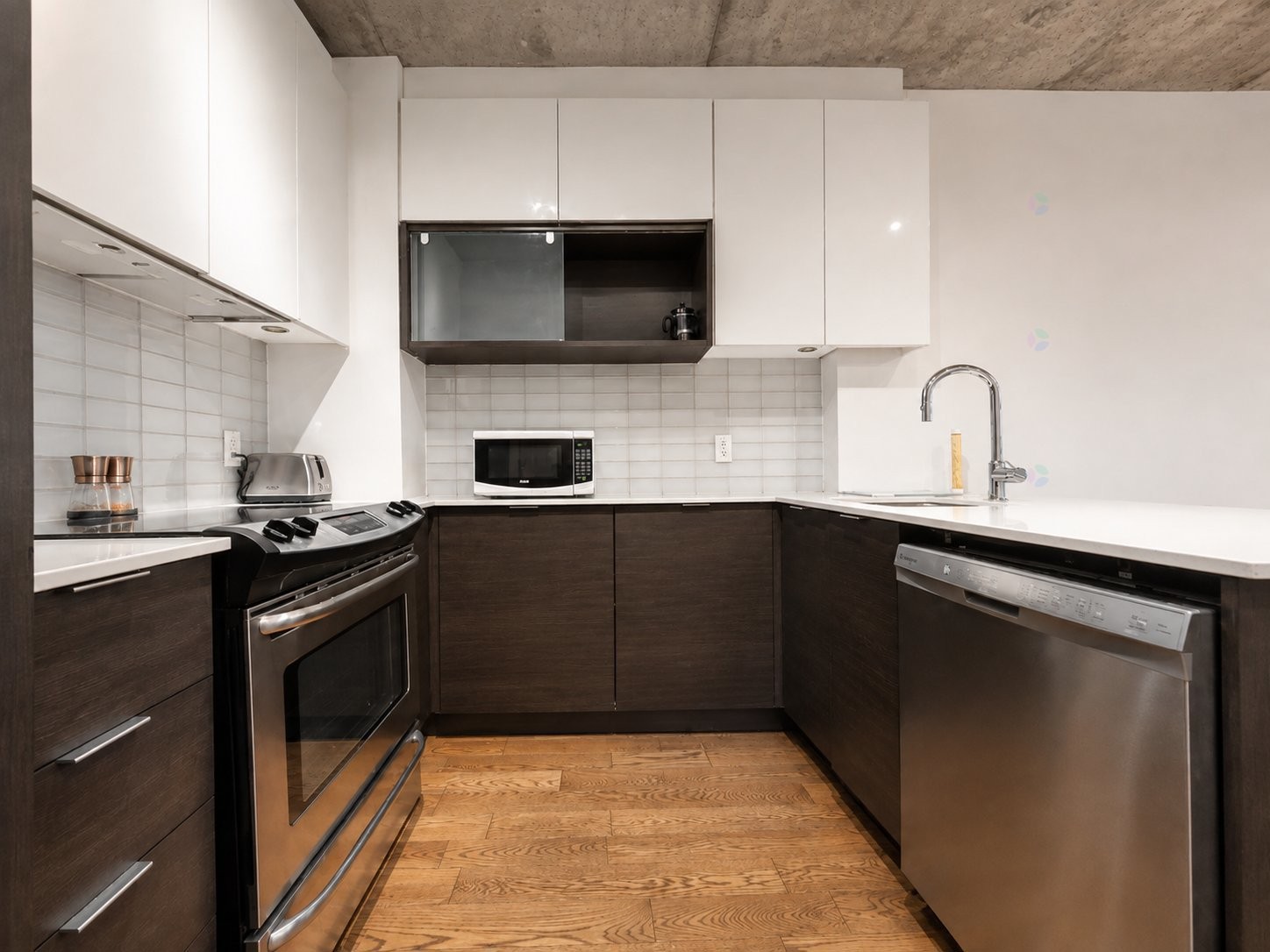 









185


Rue du Séminaire

, 305,
Montréal (Le Sud-Ouest),




QC
H3C2A3

