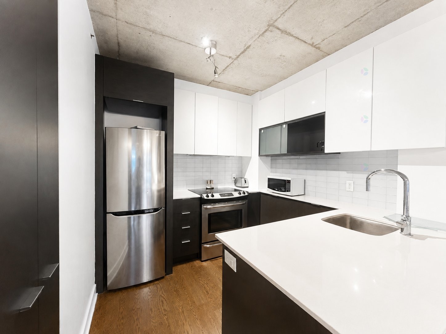 









185


Rue du Séminaire

, 305,
Montréal (Le Sud-Ouest),




QC
H3C2A3

