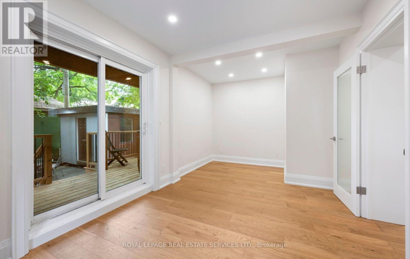 












509 CHRISTIE STREET

,
Toronto,




Ontario
M6G3C9


