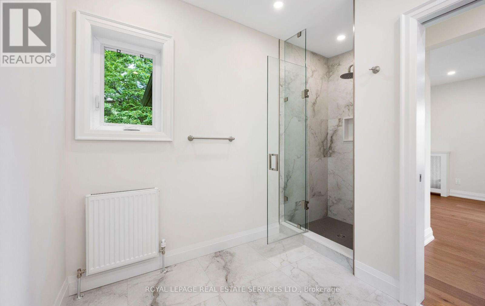 












509 CHRISTIE STREET

,
Toronto,




Ontario
M6G3C9

