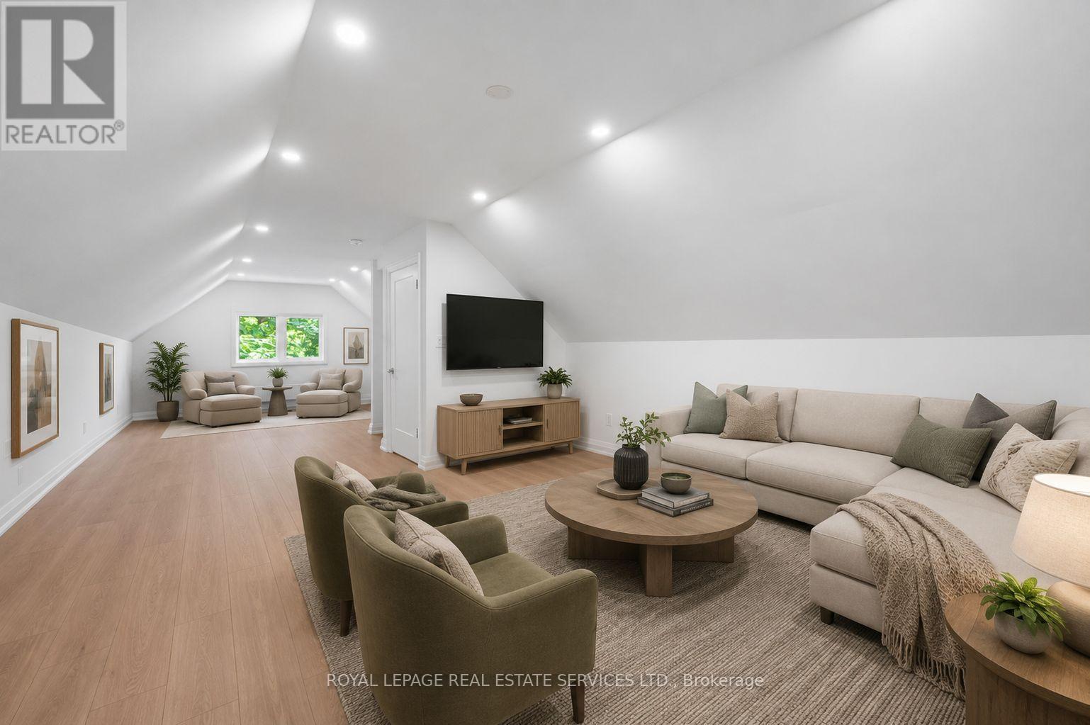












509 CHRISTIE STREET

,
Toronto,




Ontario
M6G3C9

