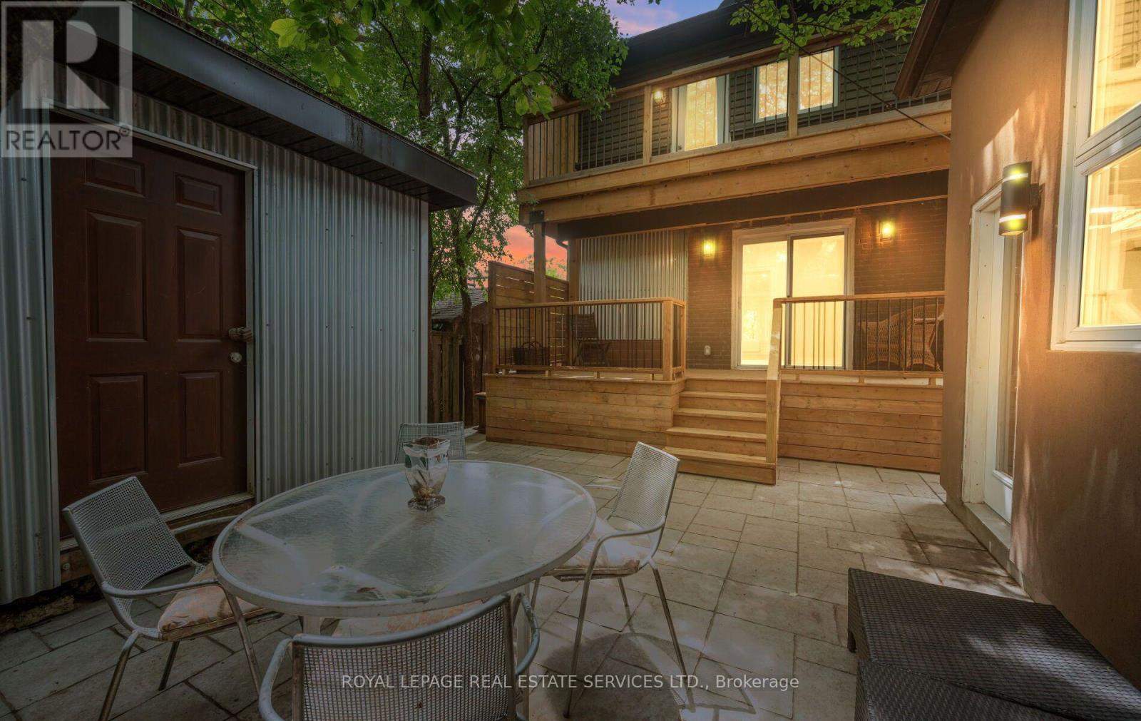 












509 CHRISTIE STREET

,
Toronto,




Ontario
M6G3C9

