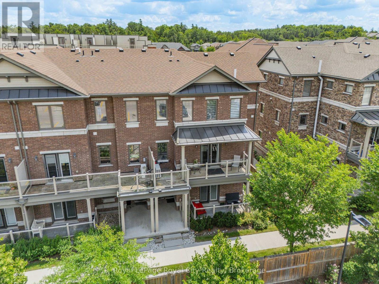 












30 - 39 KAY CRESCENT

,
Guelph (Pineridge/Westminster Woods),




Ontario
N1L0N5

