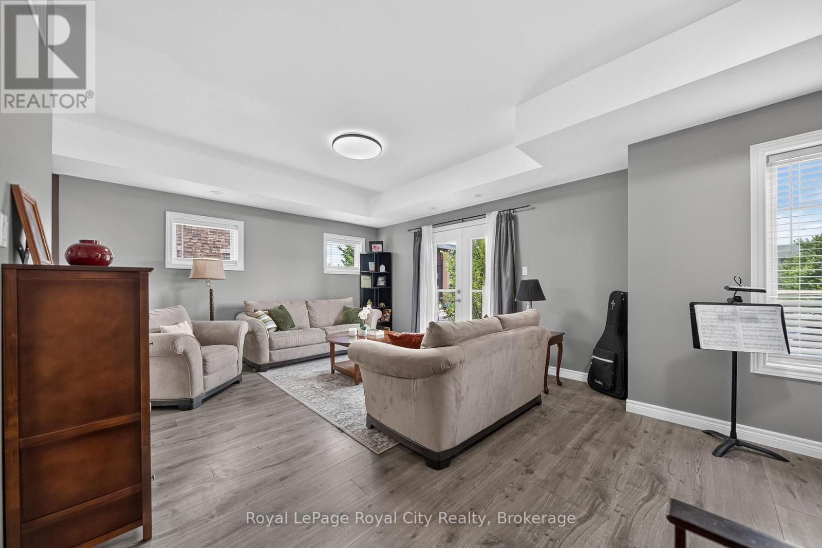 












30 - 39 KAY CRESCENT

,
Guelph (Pineridge/Westminster Woods),




Ontario
N1L0N5

