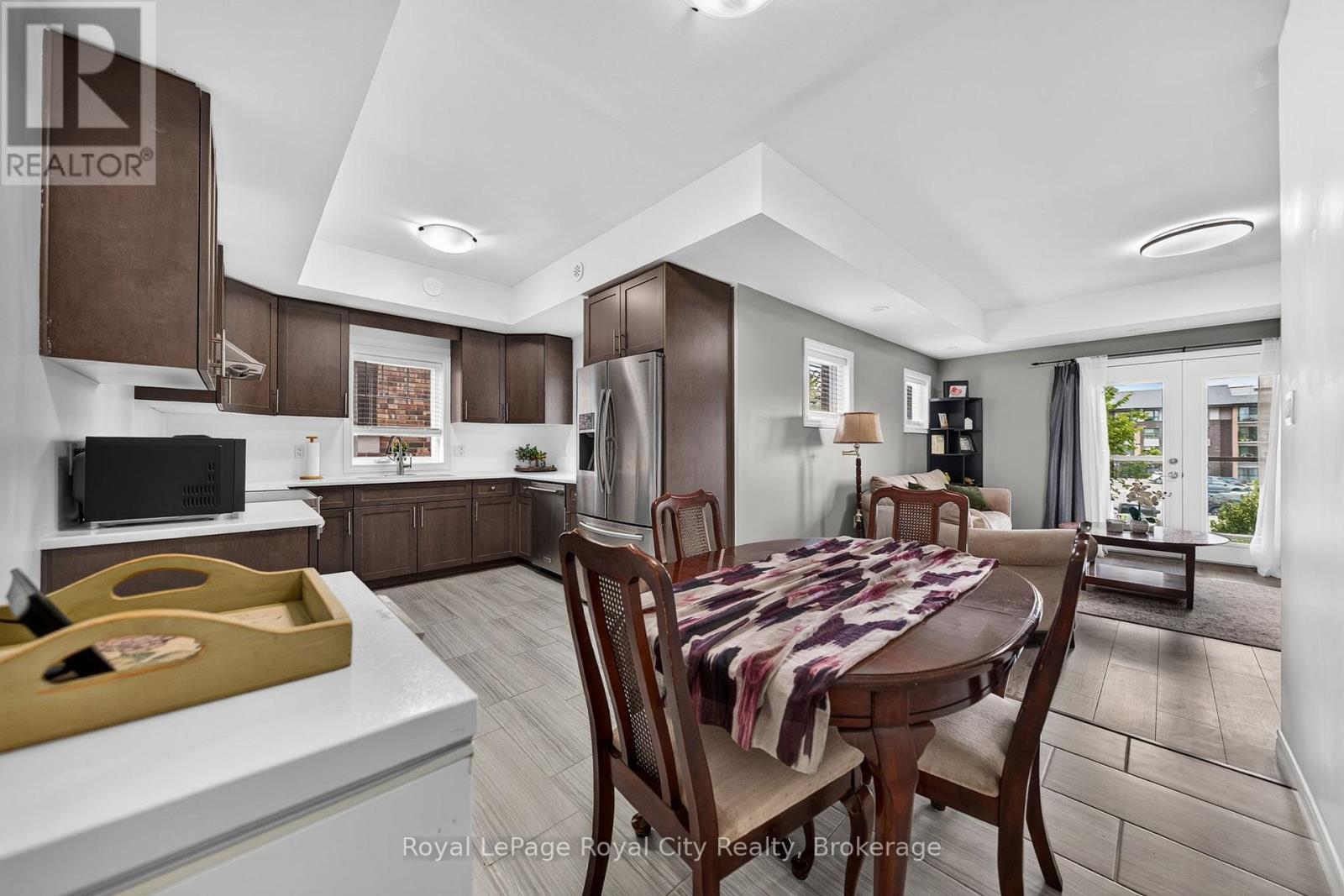 












30 - 39 KAY CRESCENT

,
Guelph (Pineridge/Westminster Woods),




Ontario
N1L0N5

