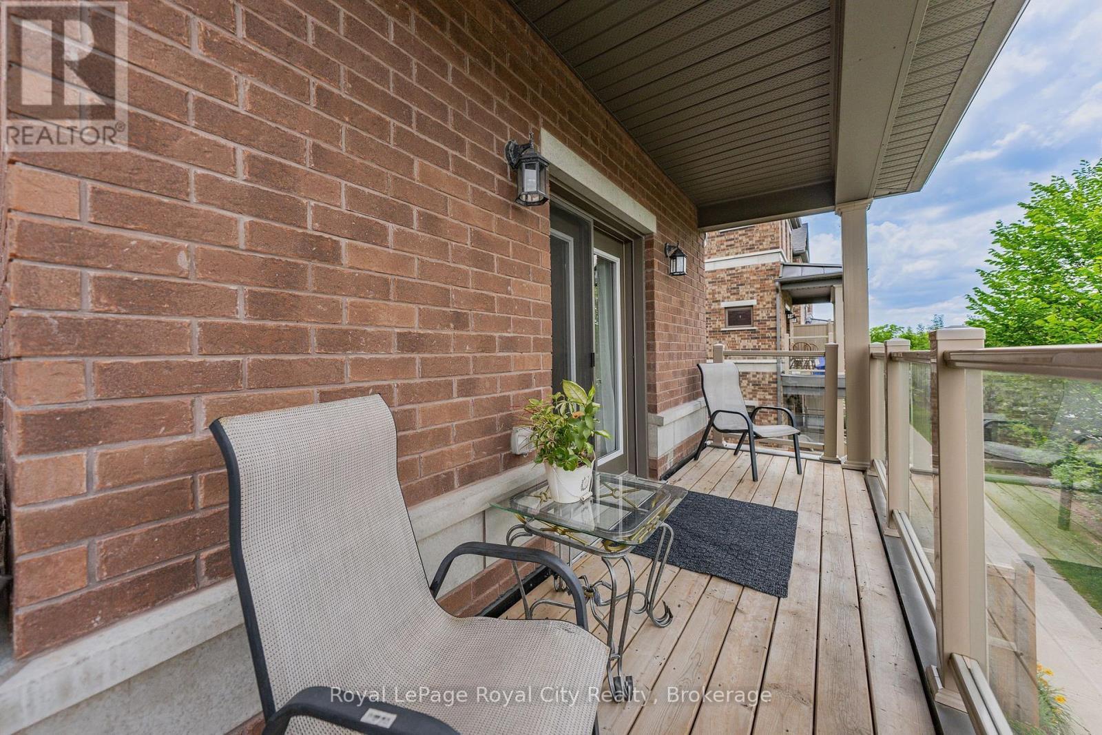












30 - 39 KAY CRESCENT

,
Guelph (Pineridge/Westminster Woods),




Ontario
N1L0N5

