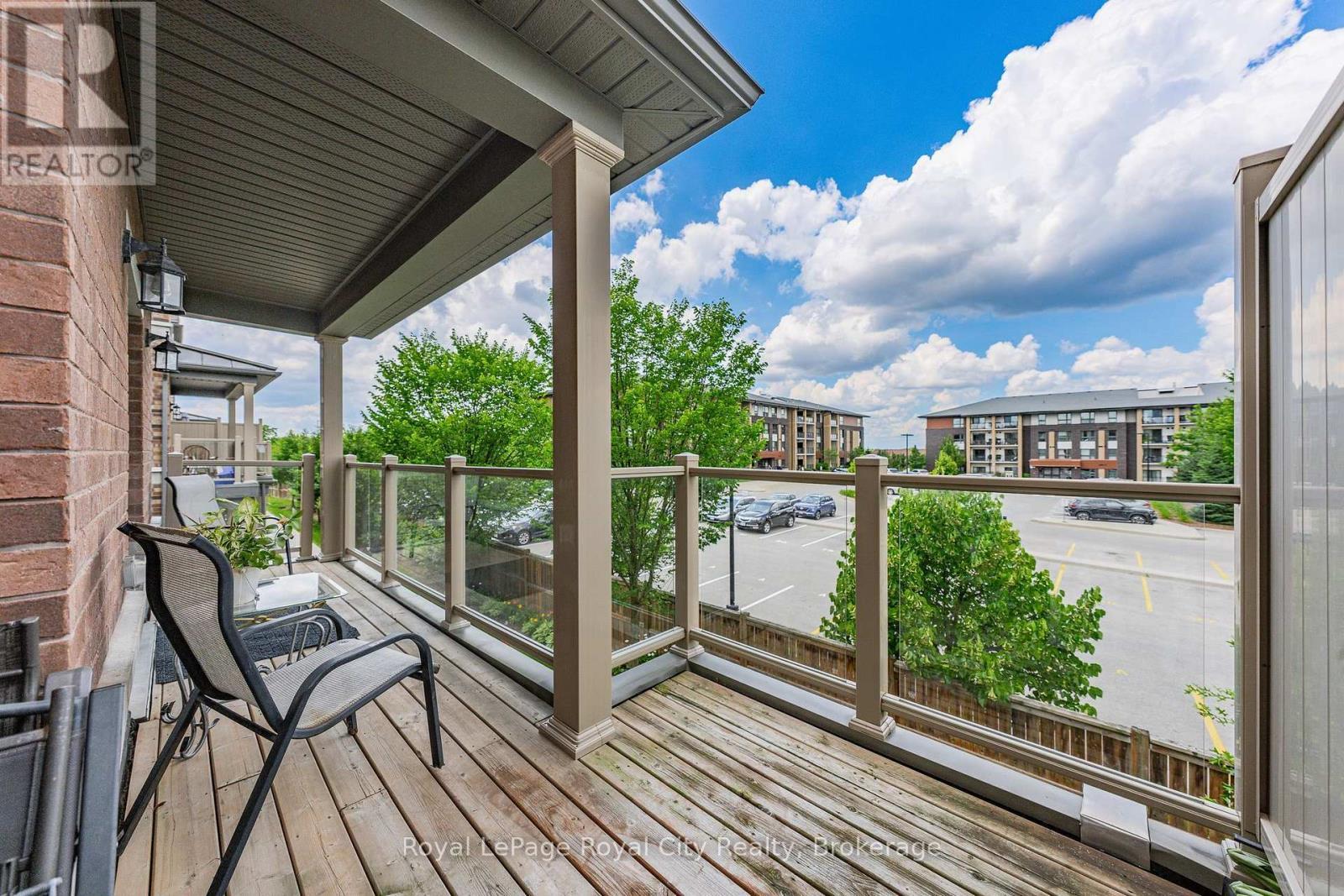 












30 - 39 KAY CRESCENT

,
Guelph (Pineridge/Westminster Woods),




Ontario
N1L0N5

