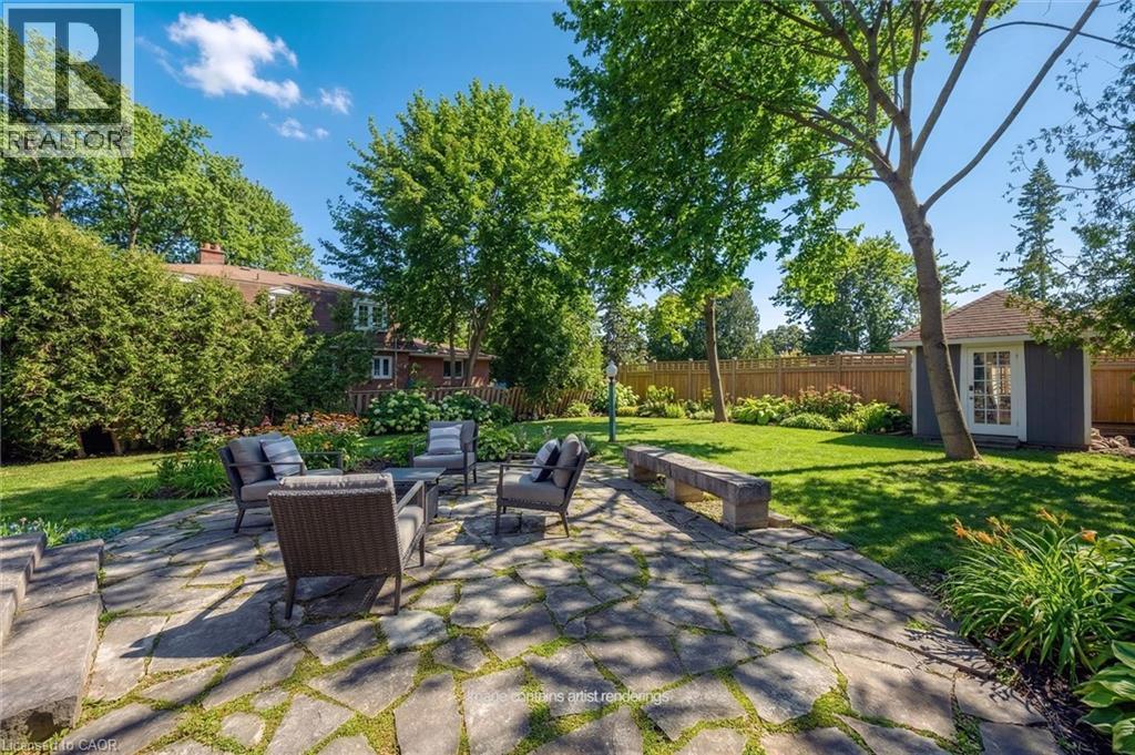 












87 UNIVERSITY Avenue W

,
Guelph,




Ontario
N1G1P1

