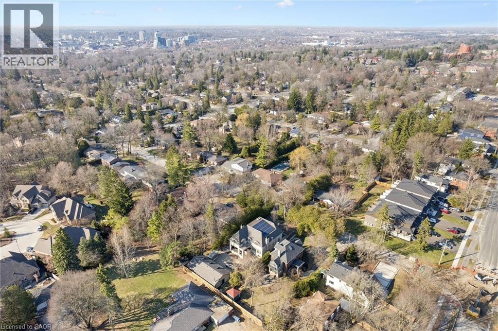 












87 UNIVERSITY Avenue W

,
Guelph,




Ontario
N1G1P1

