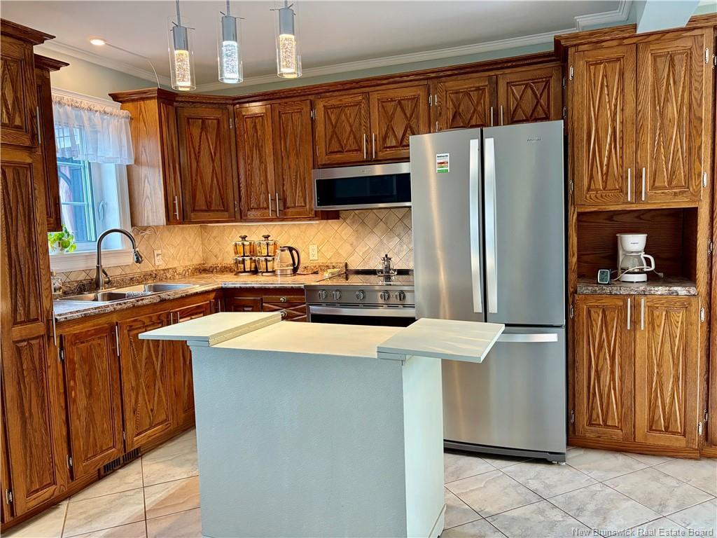 









191


Renfrew

,
Dalhousie,




NB
E8C 2J3


