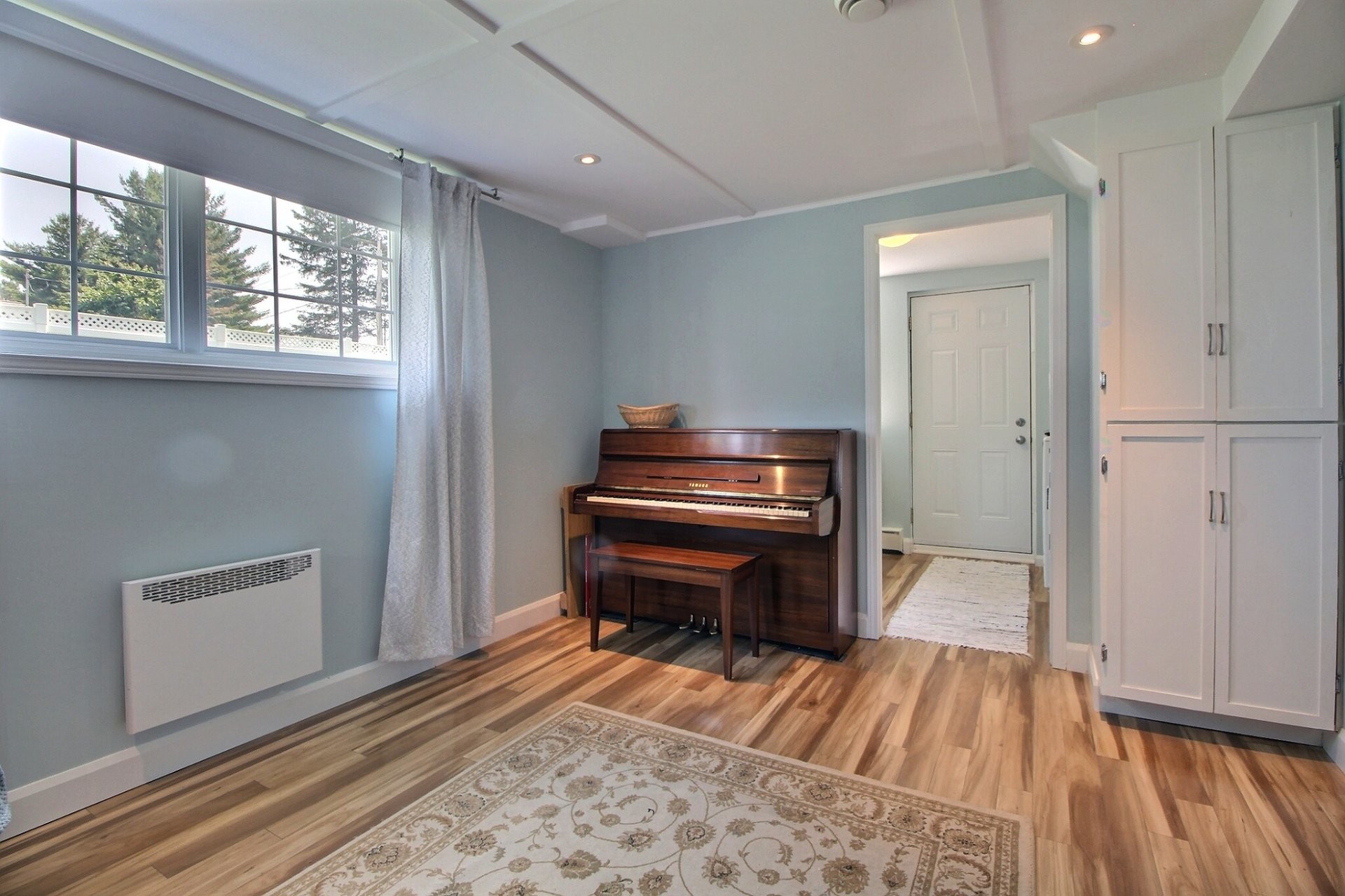 









2090


Av. du Capitaine-Veilleux

,
Shawinigan,




QC
G9P1A4

