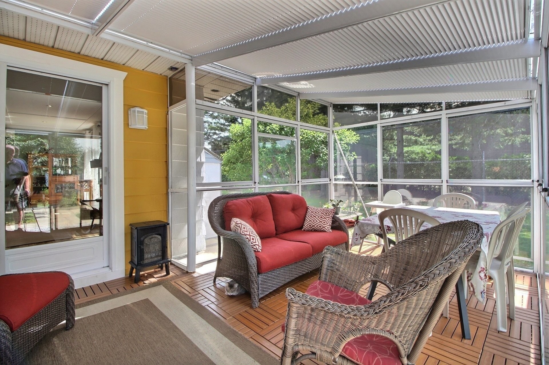 









2090


Av. du Capitaine-Veilleux

,
Shawinigan,




QC
G9P1A4

