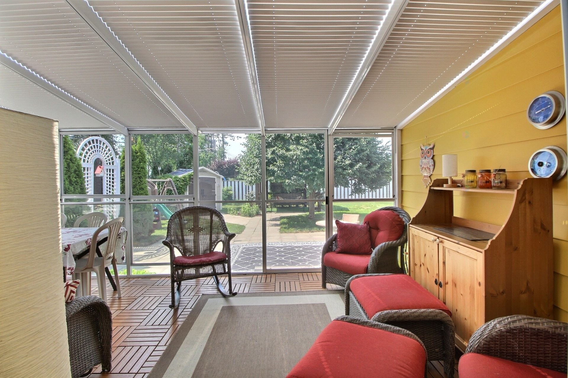 









2090


Av. du Capitaine-Veilleux

,
Shawinigan,




QC
G9P1A4

